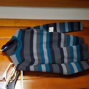 BRAND NEW turtleneck sweater